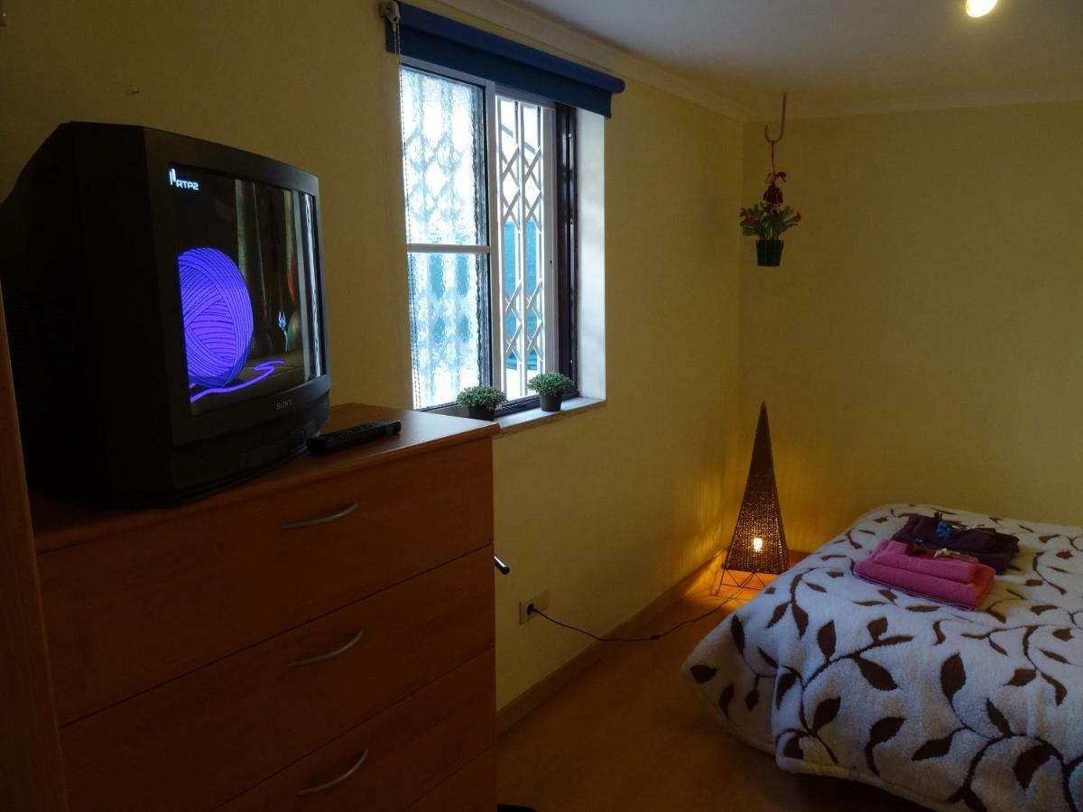 Alfama 28 Tram Apartment *